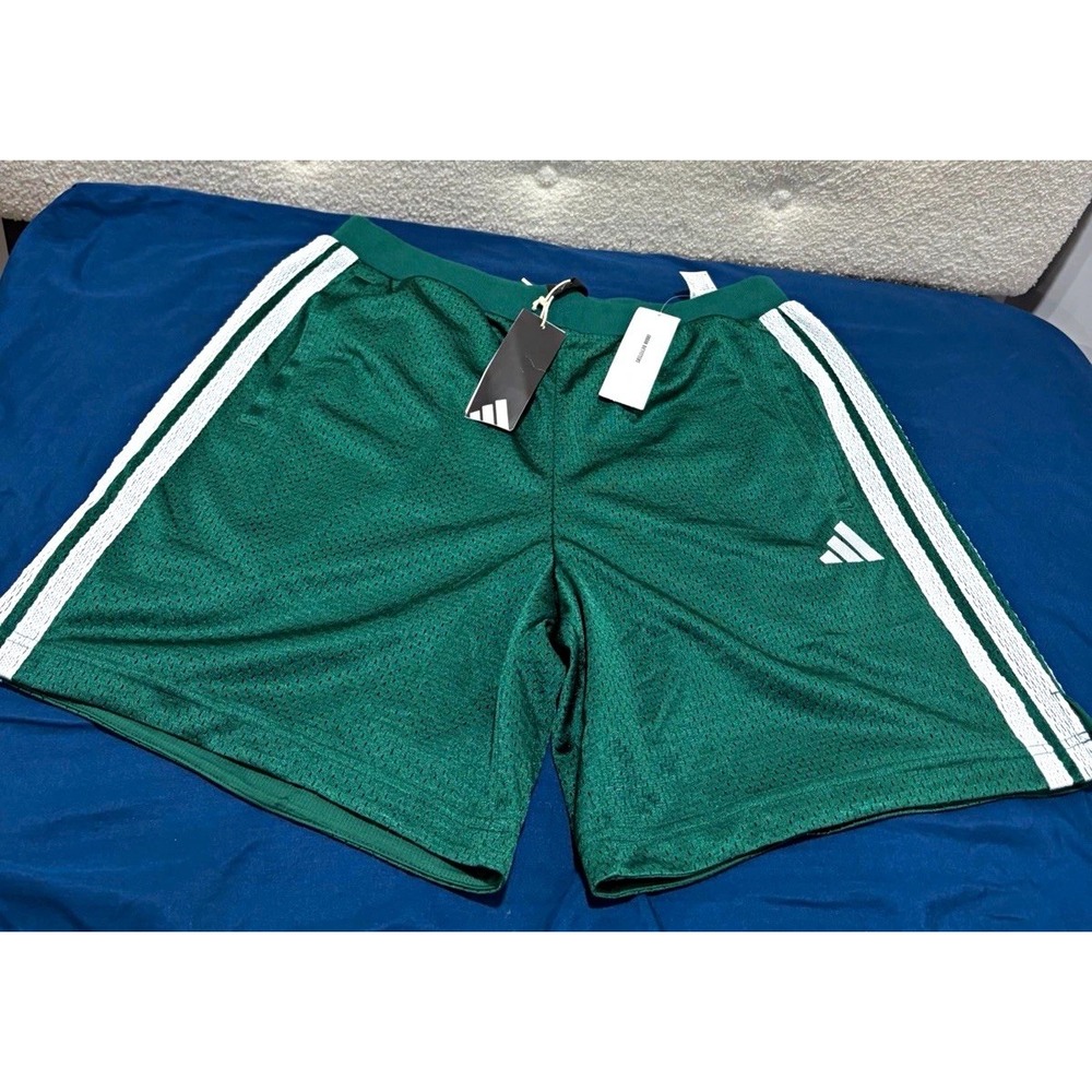 adidas Men's Mesh Athletic Shorts Size L Green/White Drawstring Elastic KA0555